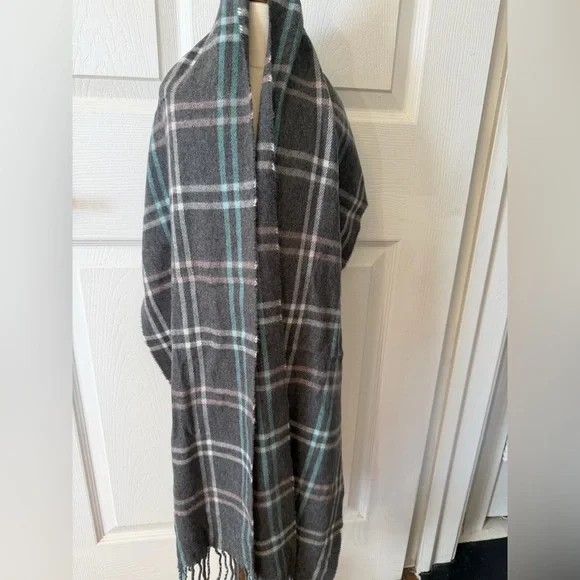 Italian Plaid Scarf gray - Picture 3 of 10